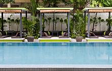 252 Hotel