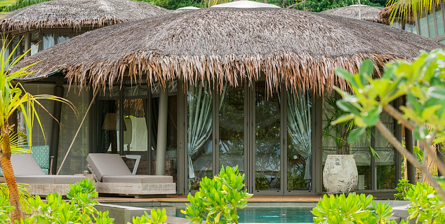 Beachfront Pool Villa